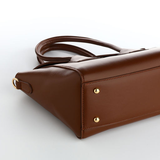 Сумка женская мессенджер на магните, 35×15×23 см, коричневая