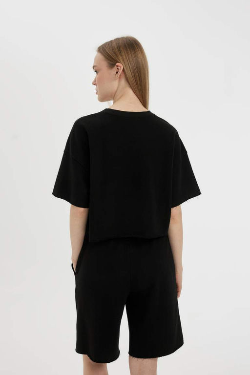 Классная базовая футболка свободного кроя из плотной ткани с короткими рукавами - Defacto фото 5