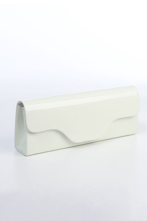 Сумка-клатч женская вечерняя на магните, на длинной цепочке, лаковая, однотонная, белая