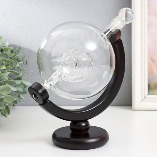 Фигурка «Сувенирный графин. Череп в шаре», 850 мл, 27×16.5×36 см