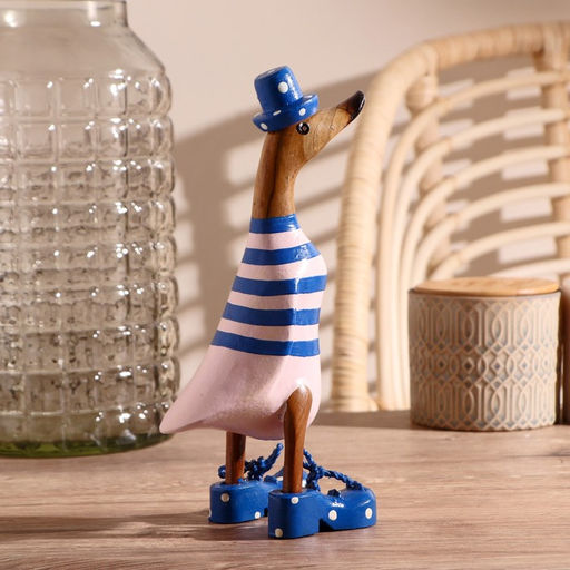 Сувенир «Утка в розово-голубой одежде», 13×9×27 см, дерево