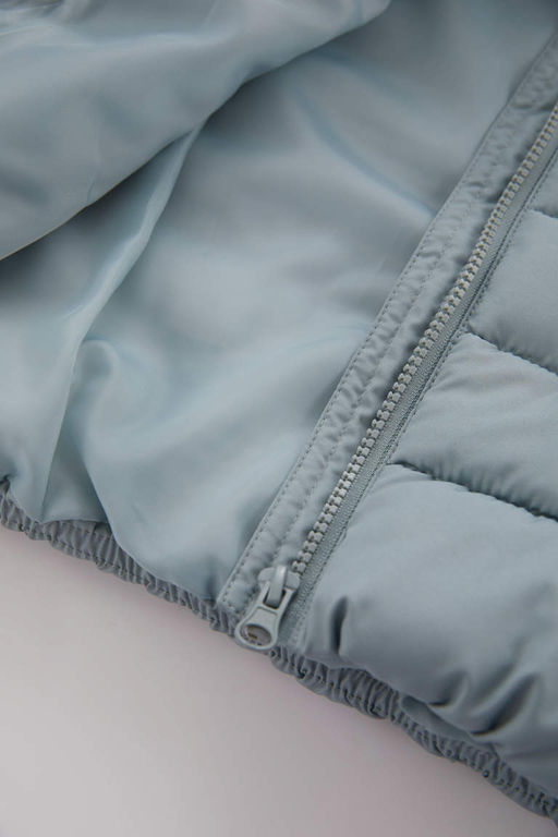 Водоотталкивающее пуховое пальто с капюшоном для маленьких девочек - Defacto фото 9