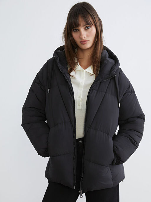 Kap??onlu D?z Oversize Kad?n ?i?me Mont