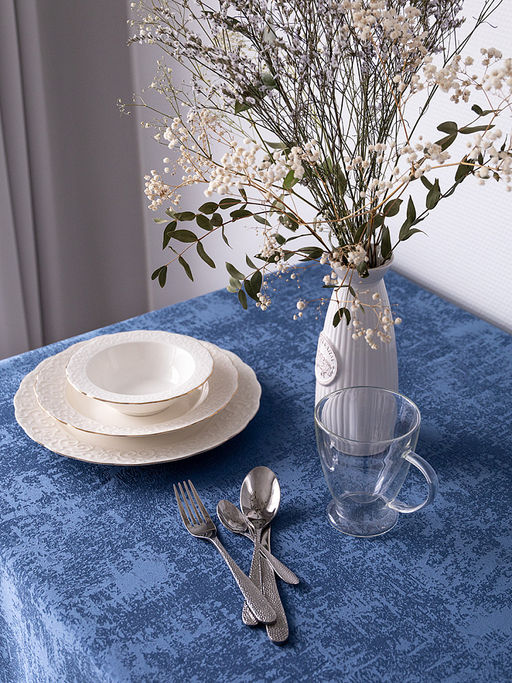 Скатерть жаккардовая 160x250 синий полиэстер