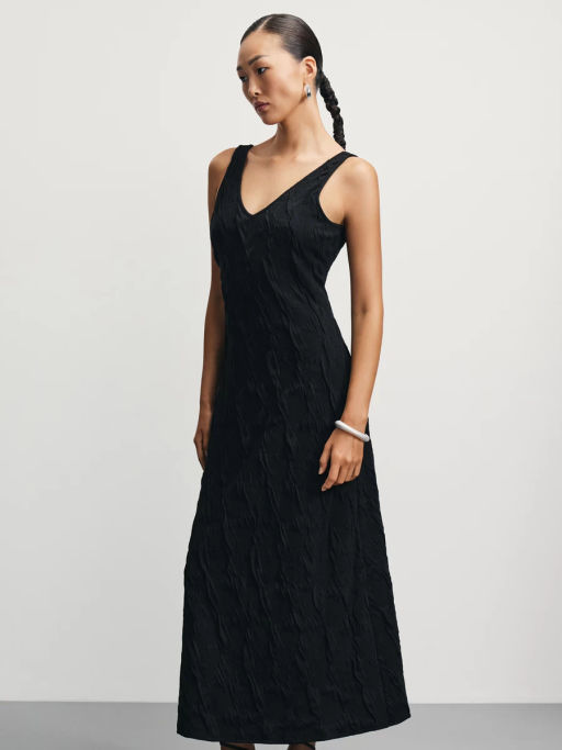 Фактурное платье прилегающего кроя / Zarina  фото 2