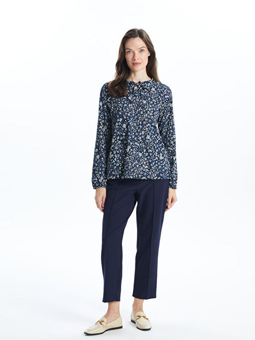 Ba?lamal? Yaka Desenli Kad?n Bluz