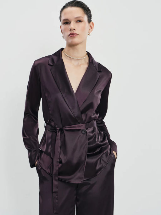 Атласная блузка с отложным воротником и поясом / Zarina