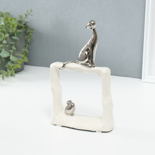 Фигурка керамика «Кошки-мышки. Квадрат», белый с серебром, 5.2×13.5×23 см