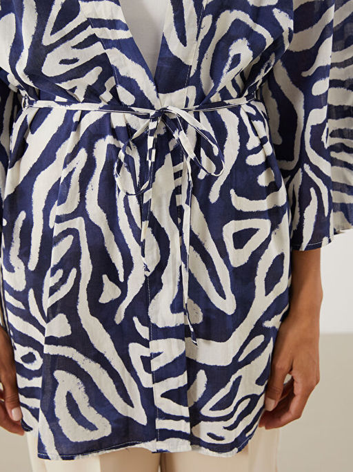 ?al Yaka Desenli Oversize Kad?n Kimono