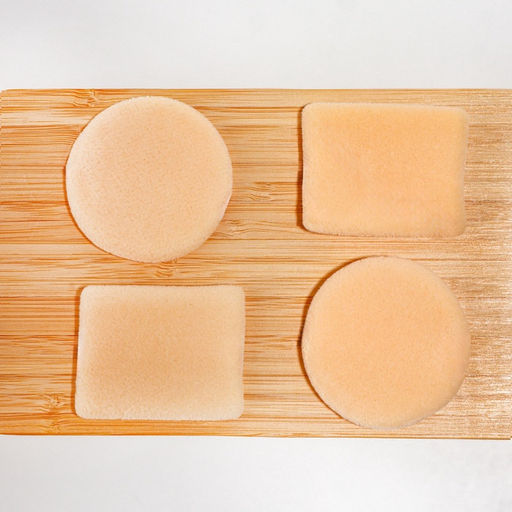 Цена за 2 шт. Пуховки для макияжа, набор - 4 шт., d=5 см / 5.5×4.4 см, с держателем, бежевая