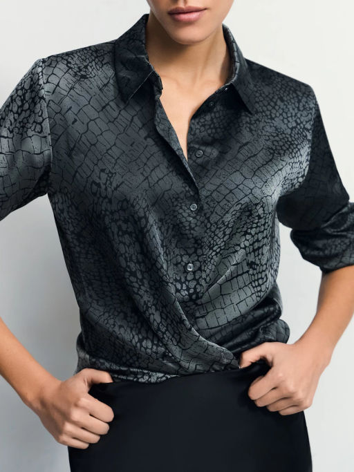 Атласная блузка с принтом / Zarina