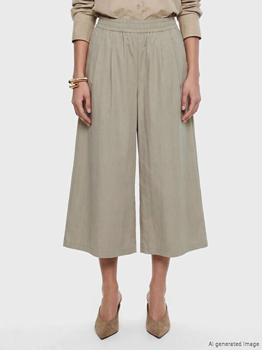 Beli Lastikli Pileli Kad?n Pantolon