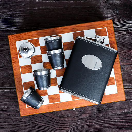 Набор подарочный Шахматы Фляжка 200 мл с шахматами + 4 стопки 25 мл , воронка / FL-172 /уп 20/