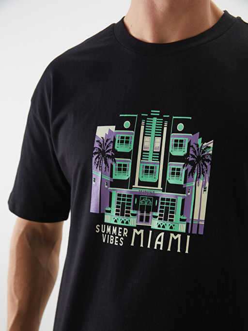 Bisiklet Yaka Bask?l? Penye Erkek Ti??rt