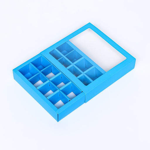 Коробка для конфет, 16 шт., голубая, 17.7×17.7×3.8 см