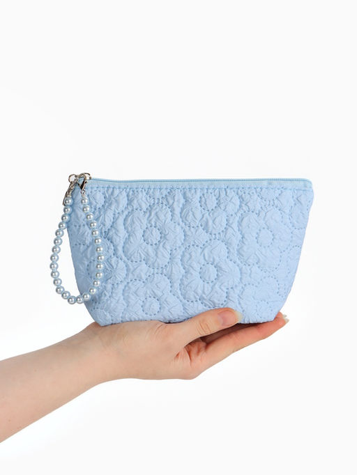 Косметичка женская «Цветочки», на молнии, ручка из бусин, голубая