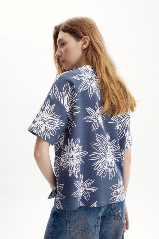 ЕВТ 3317/синий,крупные астры фуфайка жен