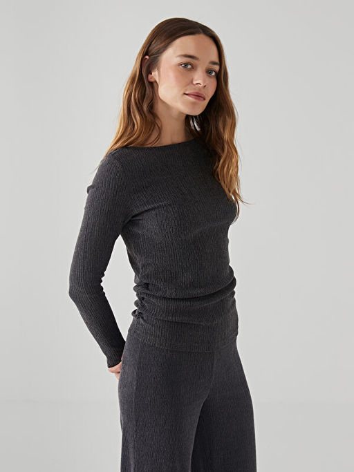 Bisiklet Yaka Dokulu Kad?n Bluz