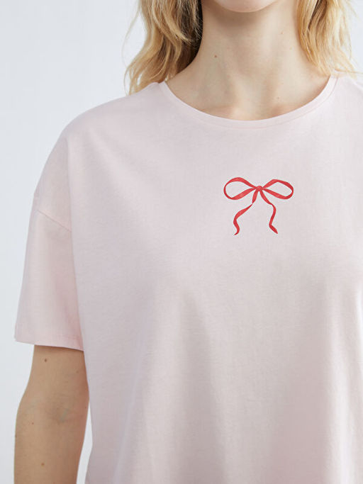 Fiyonk Bask?l? Kad?n ?ortlu Pijama Tak?m?