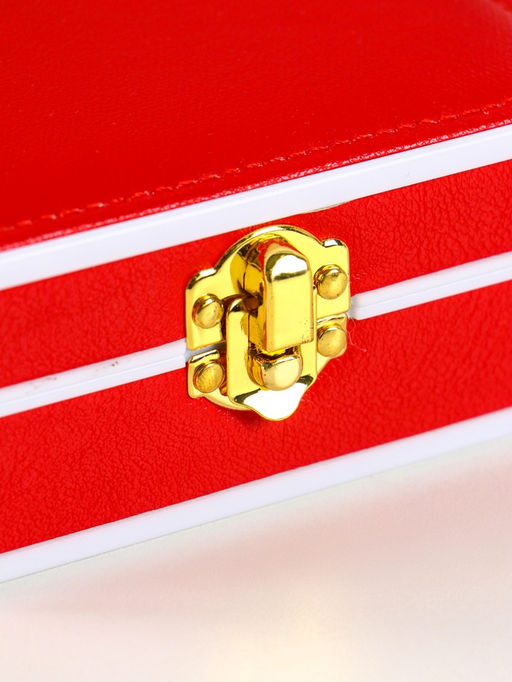 Шкатулка для украшений Giulia, пластик, кожзам, 6 ячеек, 10 полос, красная, 13.5×11.5×5.5 см