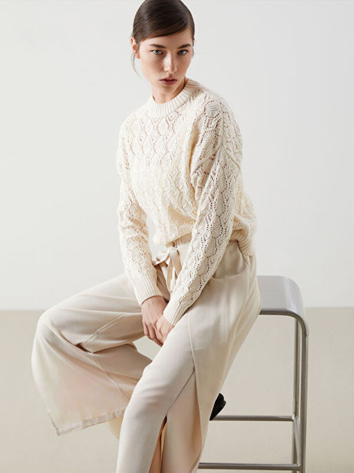 Bisiklet Yaka Ajurlu Kad?n Triko Kazak