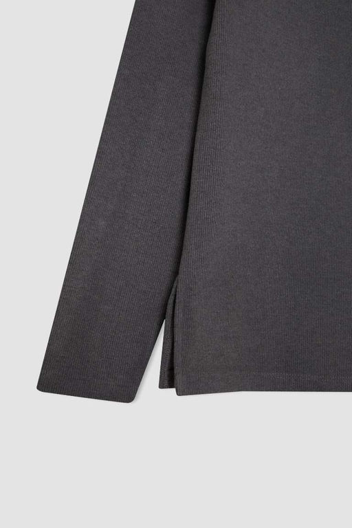 Женская однотонная футболка с длинными рукавами из ткани селаник антрацита стандартного кроя с круглым вырезом - Defacto фото 9