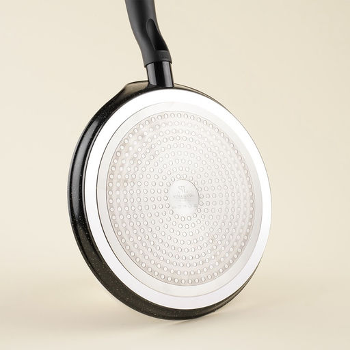 Сковорода блинная SL Home, d=22 см, h=1.6 см, кованый алюминий, антипригарное покрытие, индукция, чёрная