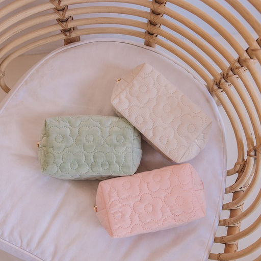 Косметичка объёмная на молнии, маленькая, с вышивкой, светло-зелёная