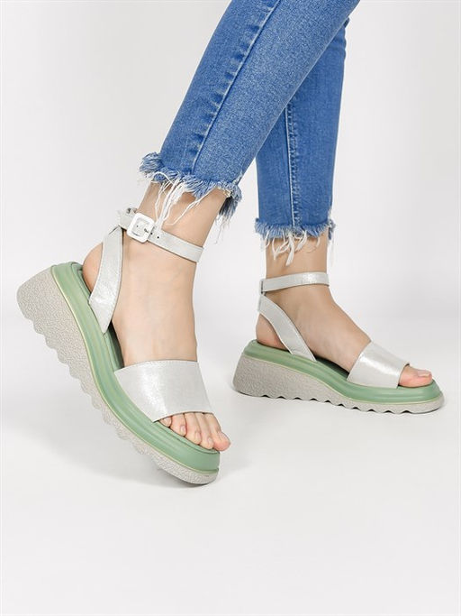 Босоножки K-49