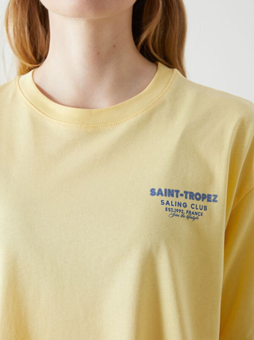 Bisiklet Yaka Bask?l? Oversize Kad?n Ti??rt