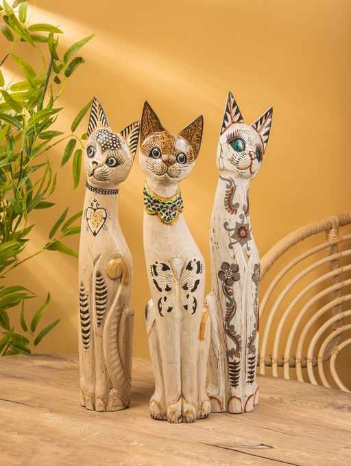 Сувенир «Кошка», белая, 60×12×6 см, дерево, МИКС