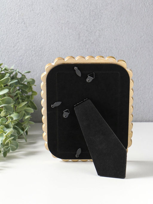 Фоторамка полистоун 10х15 см "Орнамент из листьев" белая с золотом 16,1х1,9х21,3 см