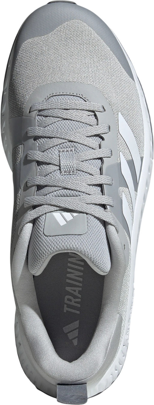 Кроссовки взрослые