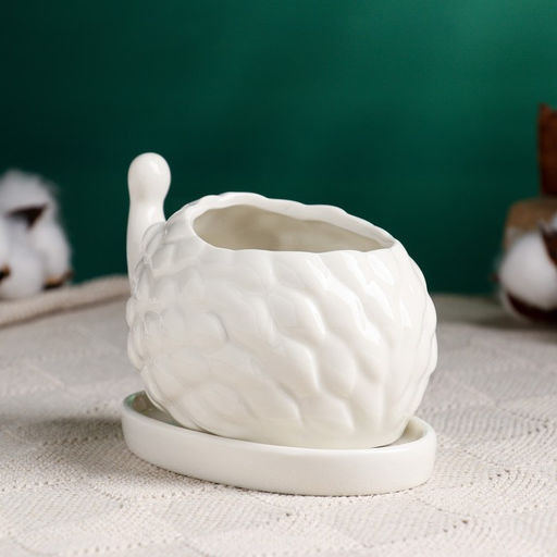 Декоративный горшок для цветов «Ёжик кверху носик», 250 мл, 11.6×8.3×6.2 см, керамический, с поддоном, белый