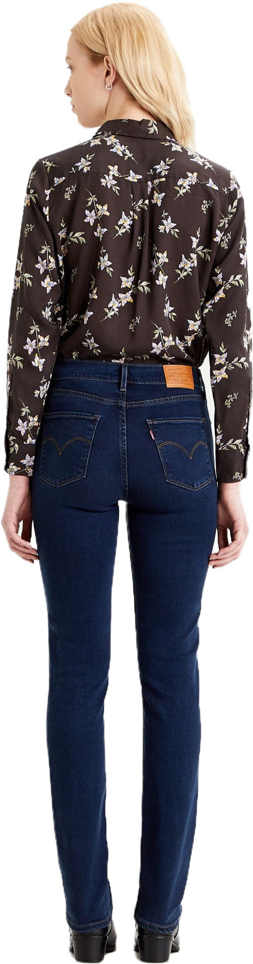 Джинсы женские