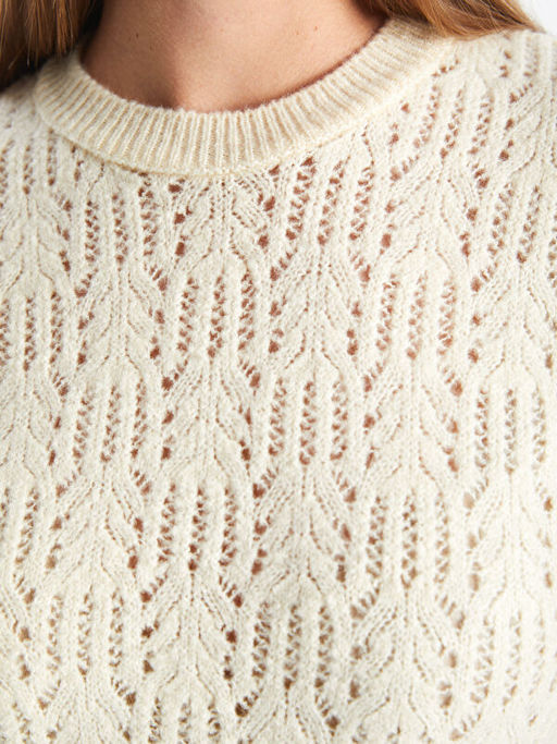 Bisiklet Yaka Ajurlu Kad?n Triko Kazak