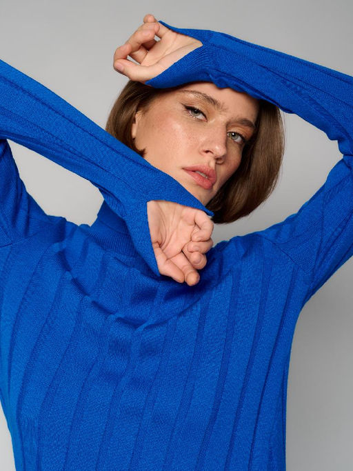 Джемпер женский 12411-53020 electric blue - Eleganzza фото 7
