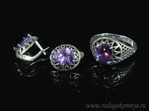 Кольцо серьги с цирконом искусственным, цв.аметист размер 20