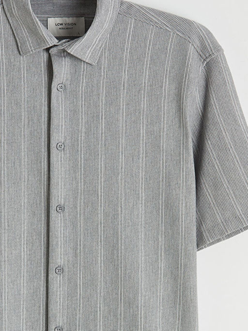 Regular Fit K?sa Kollu ?izgili Erkek G?mlek