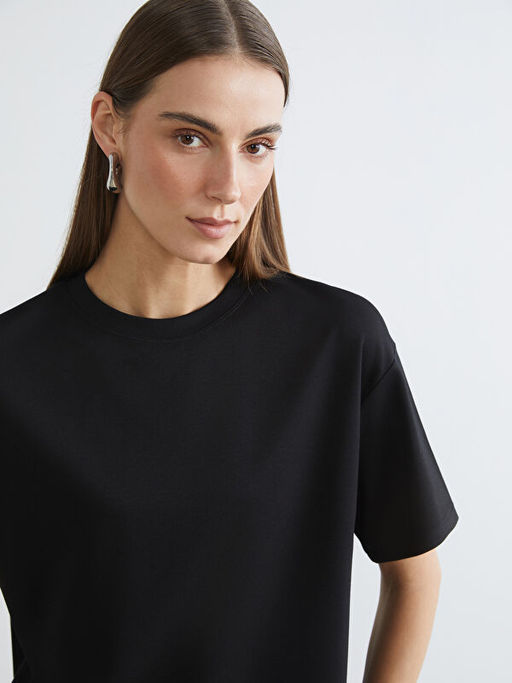 Bisiklet Yaka Oversize Kad?n Ti??rt