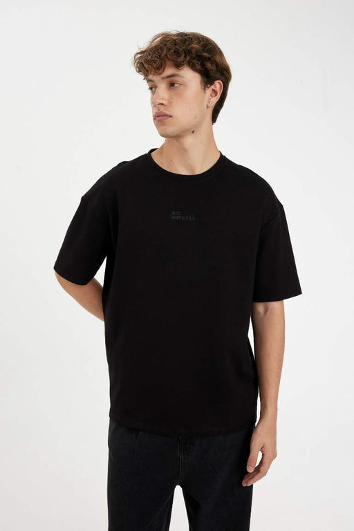 Удобная футболка с короткими рукавами из плотной ткани с круглым вырезом и принтом - Defacto фото 3