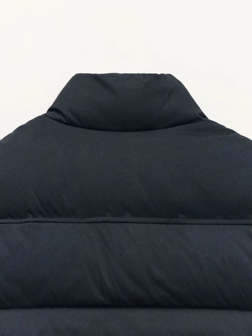 Жилет утепленный / Zarina