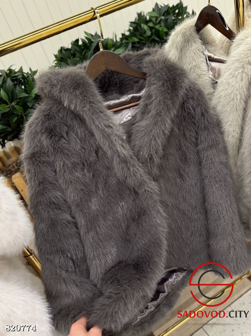 Шуба женская с капюшоном - Bruno фото 2