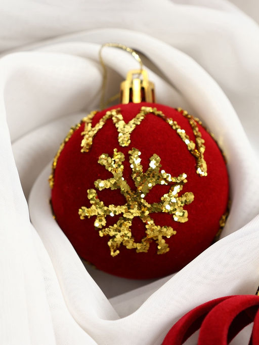 Ёлочные шары «Бархат. Время праздника», d=6 см, 12 шт., завитки снежинки, красный