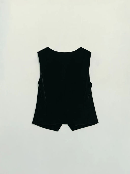 Приталенный жилет из бархата / Zarina