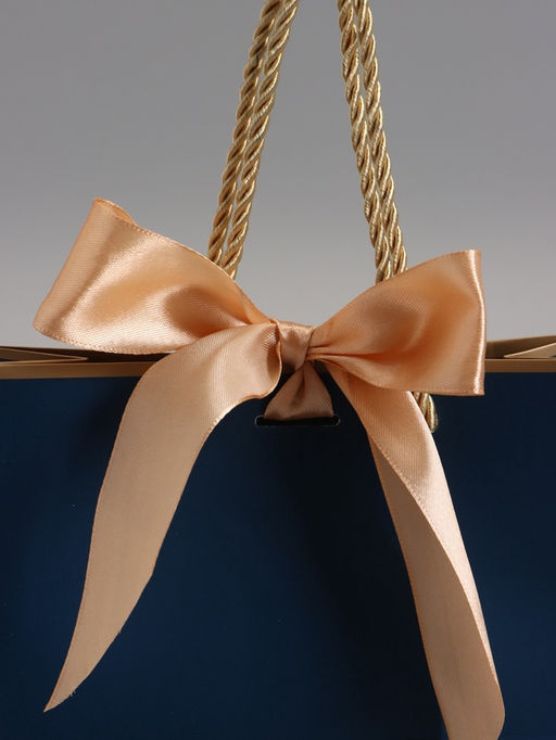 Пакет подарочный ламинированный, тёмно синий с золотым, с бантом, 19×15×7 см