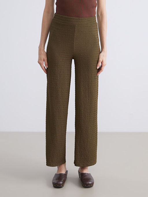 Beli Lastikli Dokulu Kad?n Pantolon