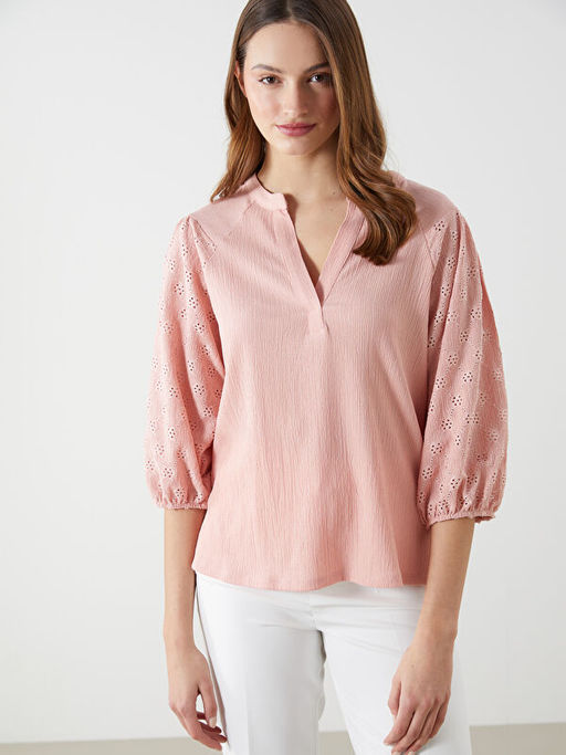 Ka??k Yaka Nak??l? Kad?n Bluz