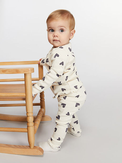 Kalp Bask?l? K?z Bebek Pijama Tak?m?