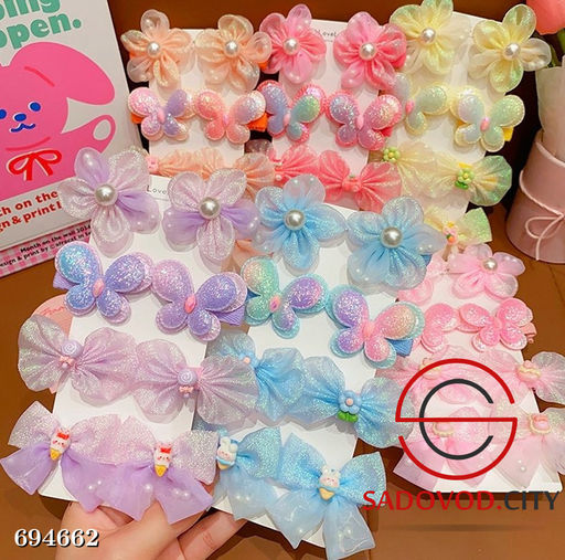 Набор детских заколок с бантом для волос